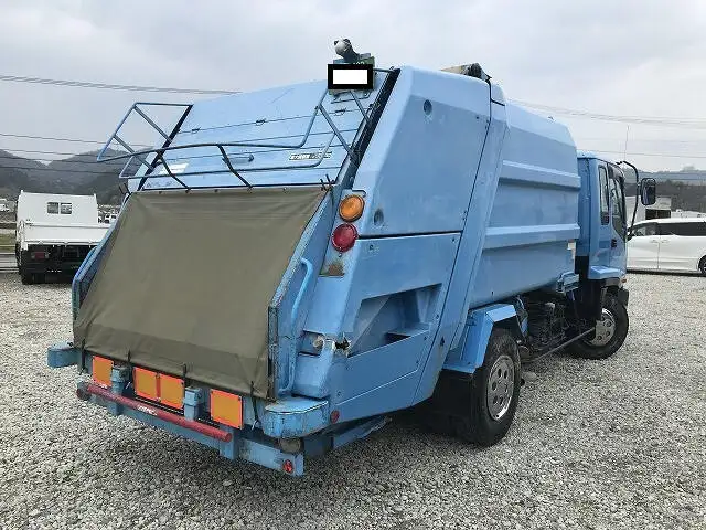 いすゞ フォワード  パッカー車(塵芥車) KK-FRR35D4 H13｜画像2