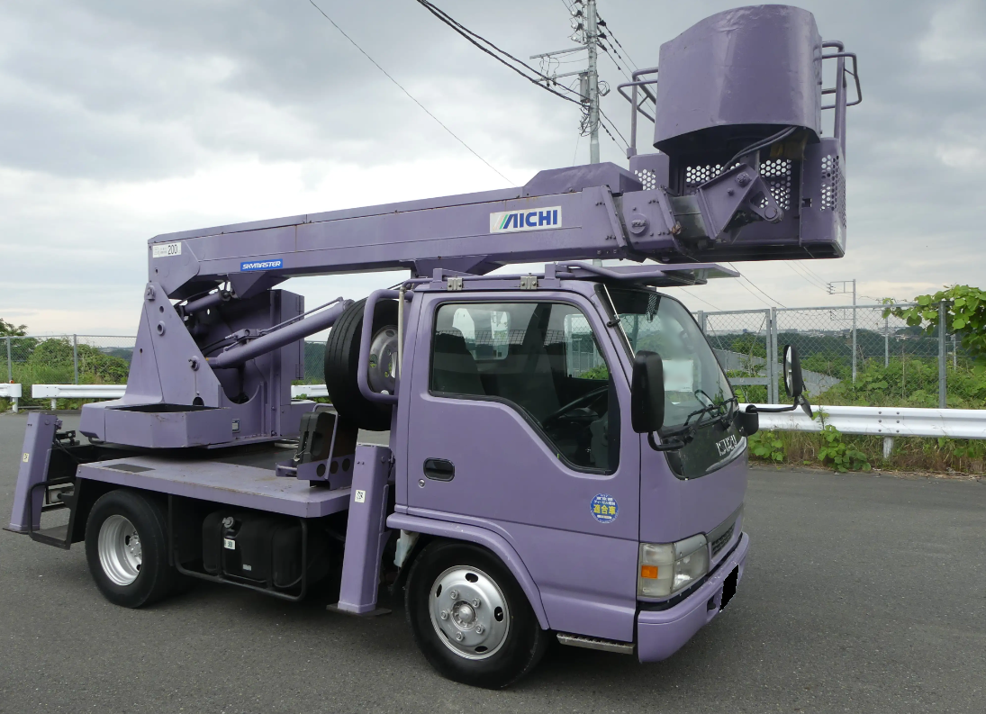 いすゞ エルフ  高所・建柱車 KR-NKR81E3N H15｜画像2