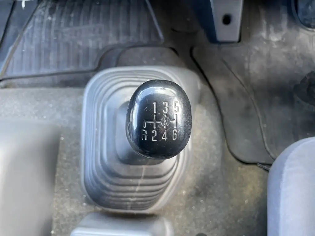 いすゞ フォワード  冷凍冷蔵 TKG-FRR90T2 H26｜画像13