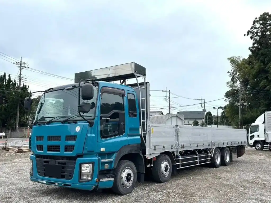 いすゞ ギガ  平ボディ QKG-CYJ77A H25