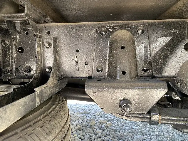 いすゞ エルフ  平ボディ KR-NHR69E H16｜画像18