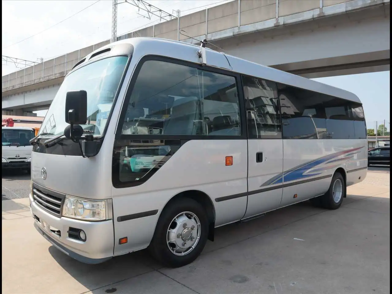 トヨタ コースター  バス BDG-XZB51 H19