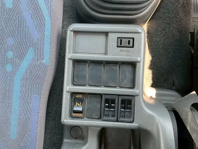 いすゞ フォワード  平ボディ  H18｜画像13