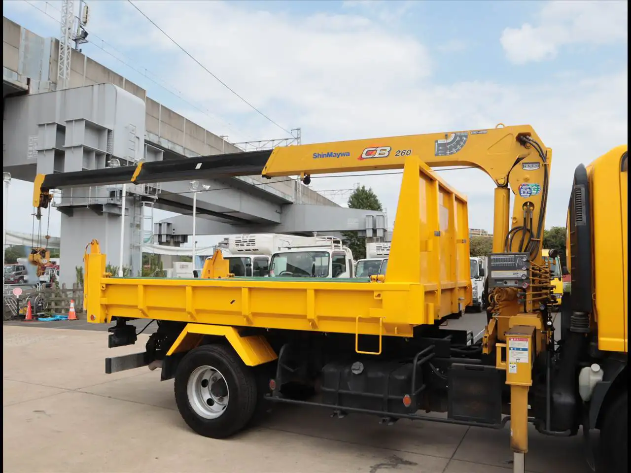 いすゞ エルフ  ダンプ PDG-NPR75N H19｜画像6