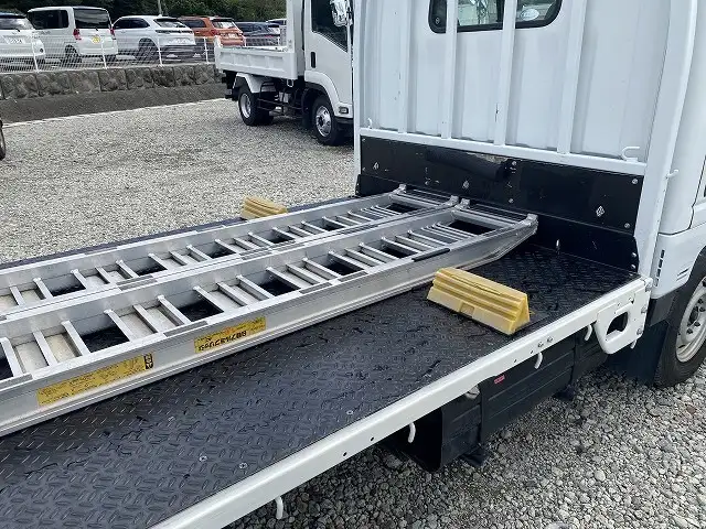 マツダ タイタン  平ボディ TC-SYE6T H16｜画像5