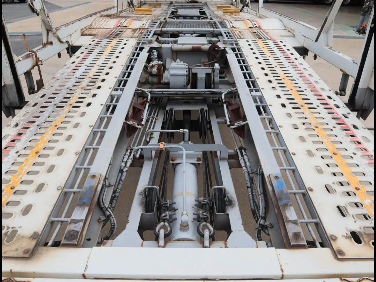 いすゞ フォワード  車両重機運搬 PJ-FSD34P4 H19｜画像8