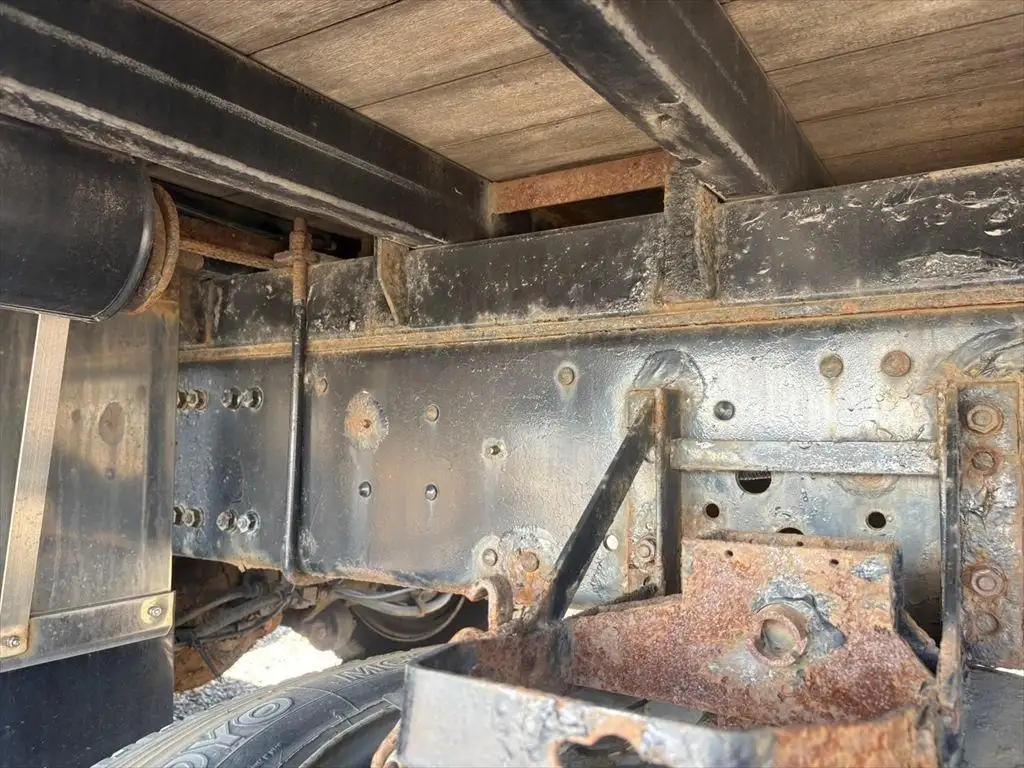 三菱 ファイター  クレーン付き(ユニック) QDG-FQ62F H25｜画像17