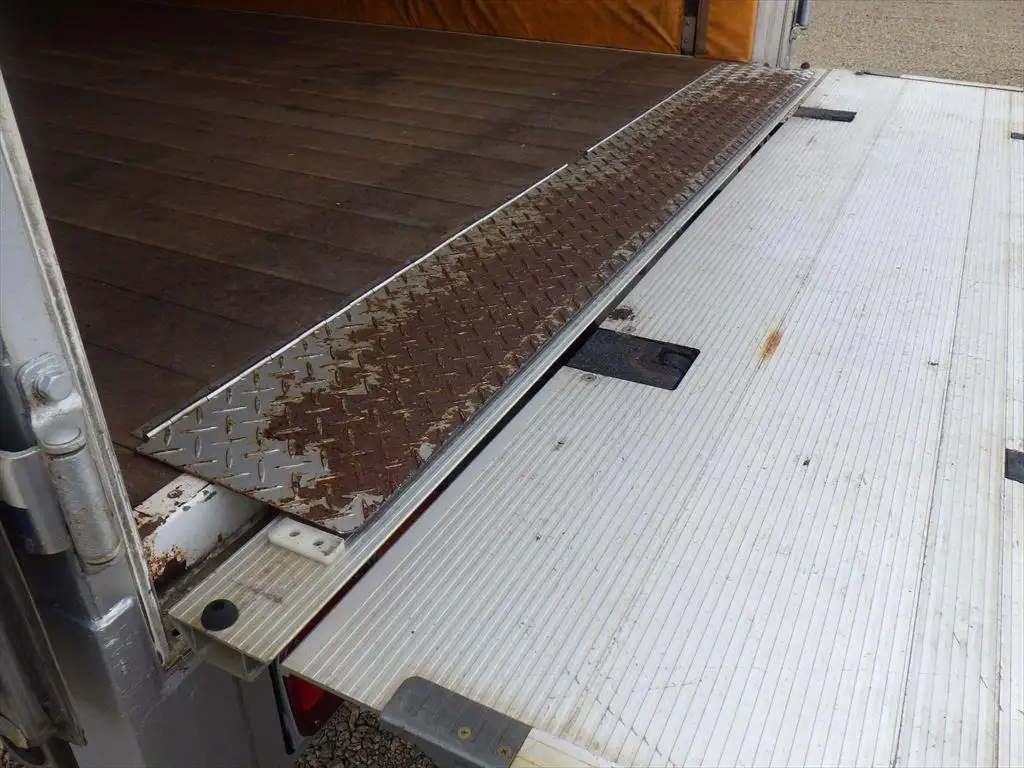 いすゞ フォワード  冷凍冷蔵 PDG-FTR34T2 H20｜画像10