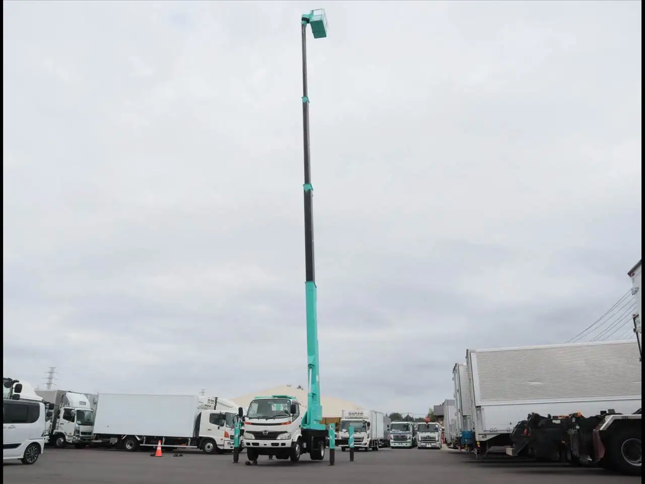 日野 デュトロ  高所・建柱車 BDG-XZU344M H19｜画像5