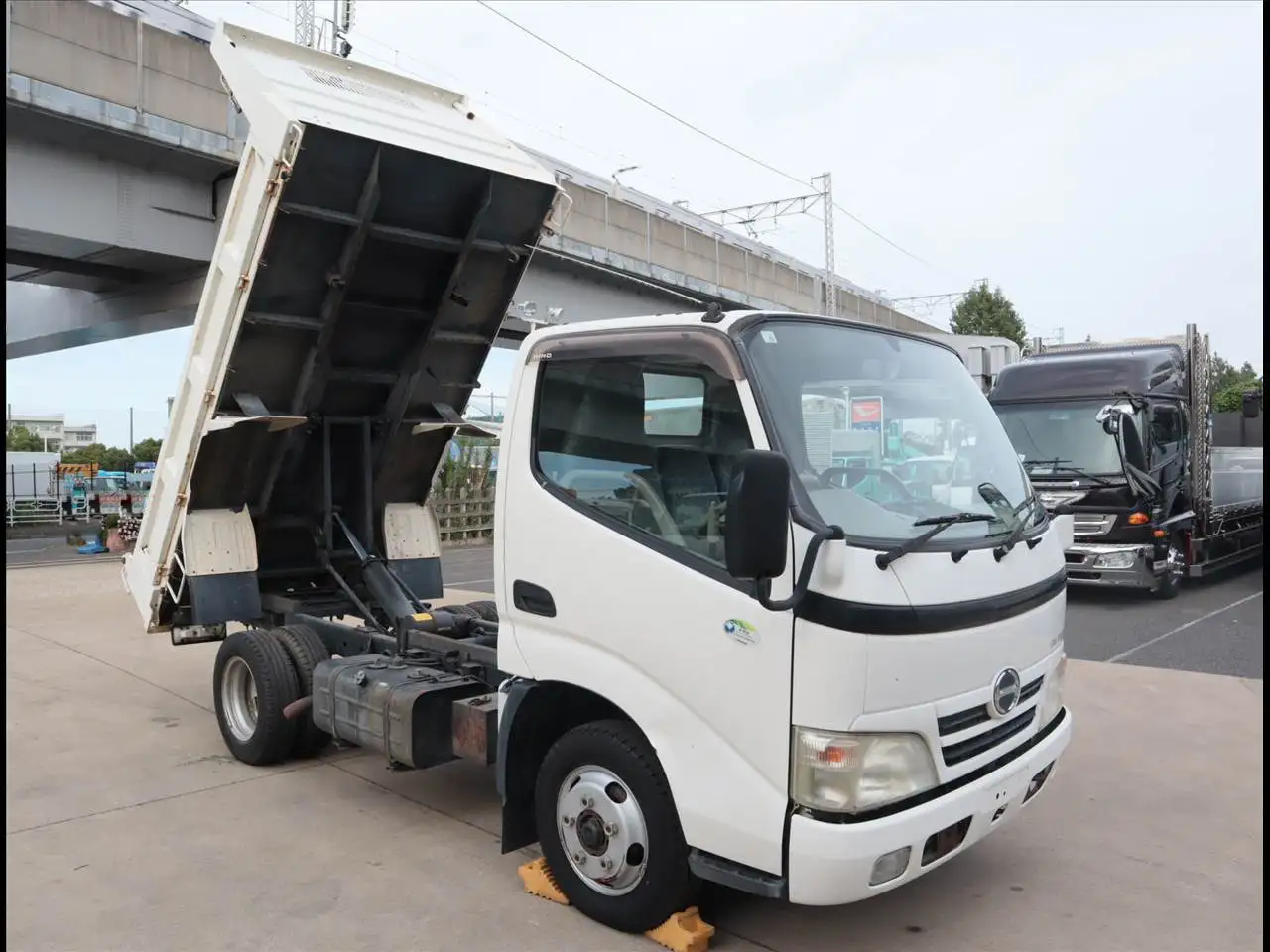 日野 デュトロ  ダンプ BDG-XZU354T H20｜画像2