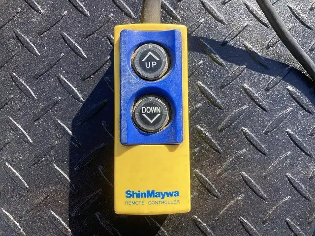 三菱 キャンター  平ボディ KK-FE82EE H16｜画像10