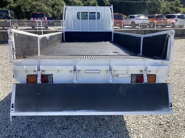 三菱 キャンター  平ボディ KK-FE82EE H16｜画像4