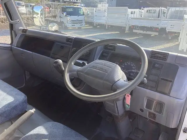 三菱 キャンター  平ボディ KK-FE82EE H16｜画像12