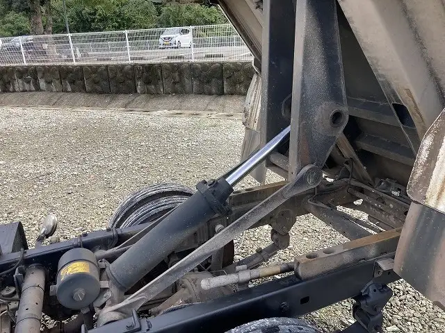 トヨタ ダイナ  ダンプ BDG-XZU354D H18｜画像15