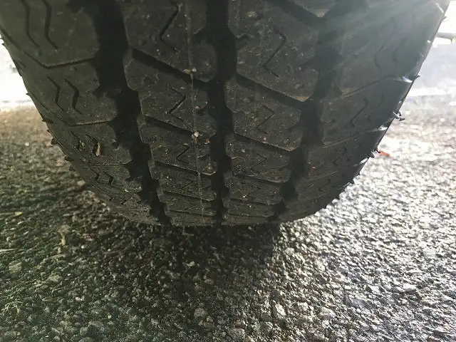 いすゞ エルフ  平ボディ KR-NHR69 H17｜画像20