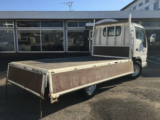 いすゞ エルフ  平ボディ KR-NHR69 H17｜画像6