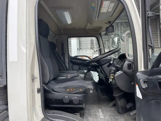 日野 レンジャー  アルミバン TKG-FC9JKAG H25｜画像11