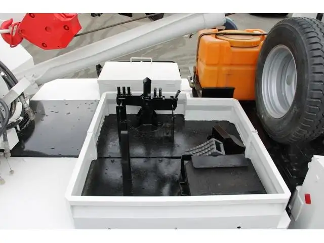 いすゞ エルフ  高所・建柱車  H19｜画像8