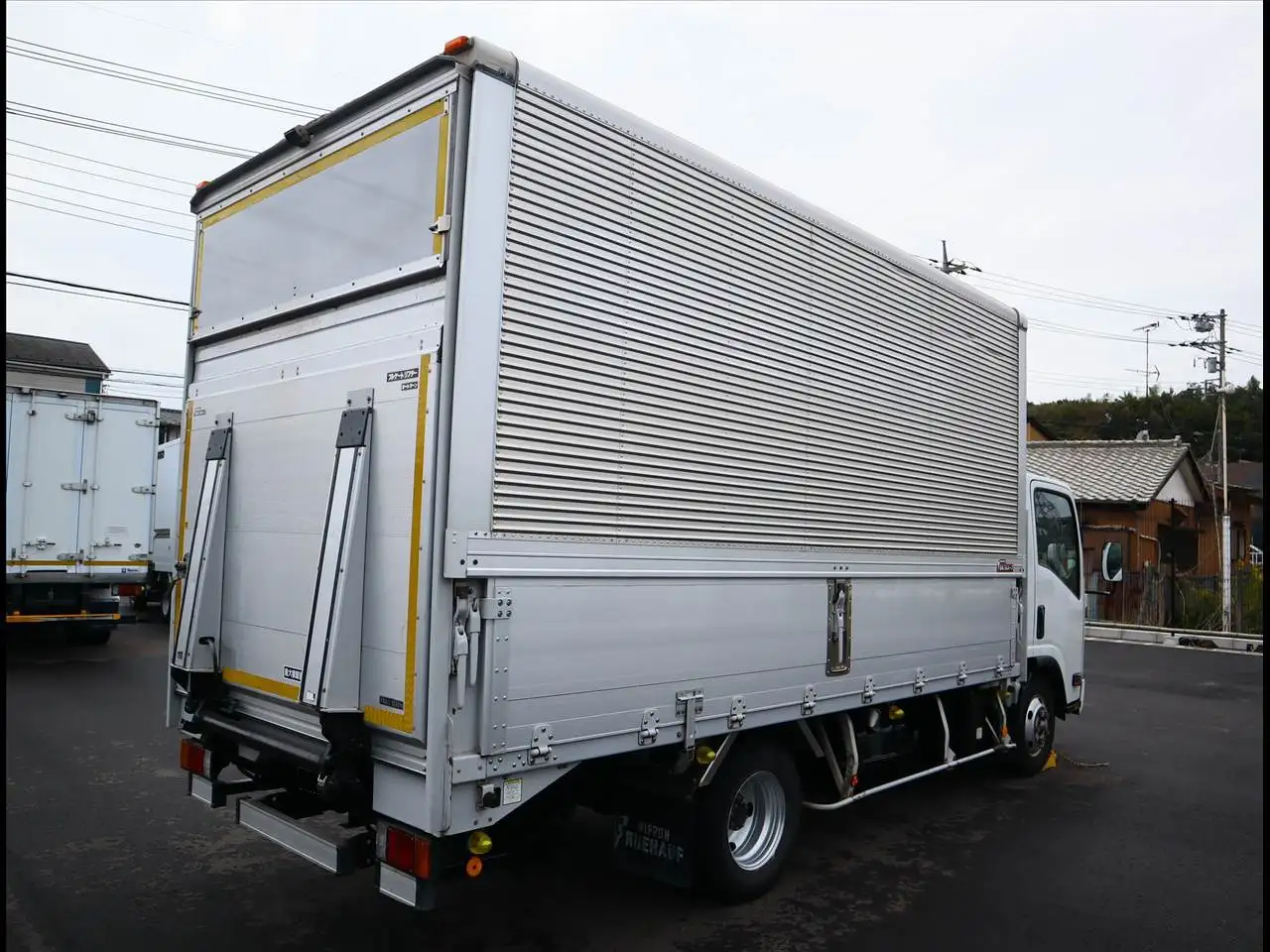 いすゞ エルフ  ウイング BDG-NPR85AN H19｜画像3