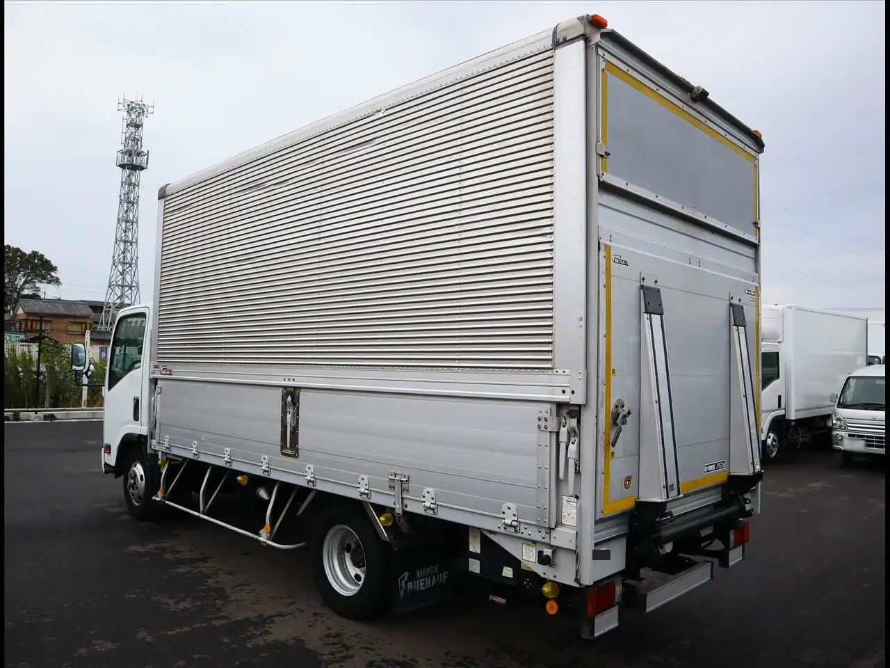 いすゞ エルフ  ウイング BDG-NPR85AN H19｜画像4