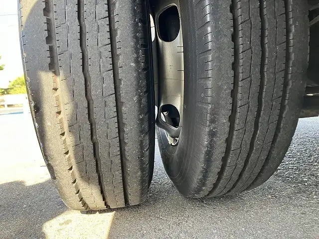 いすゞ エルフ  平ボディ BKG-NJR85A H19｜画像20